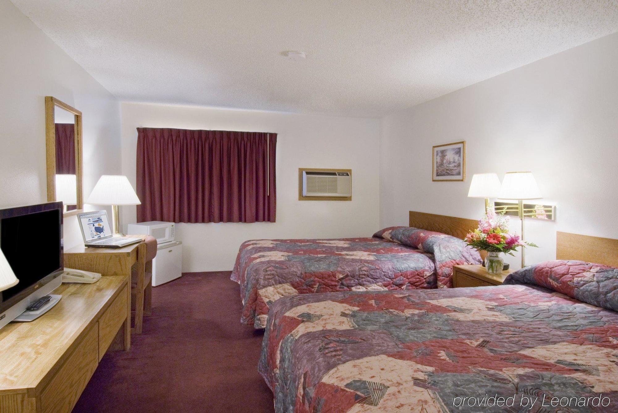 فندق تورينغتونفي  أميريكاز بست فاليو إن تورينجتون الغرفة الصورة